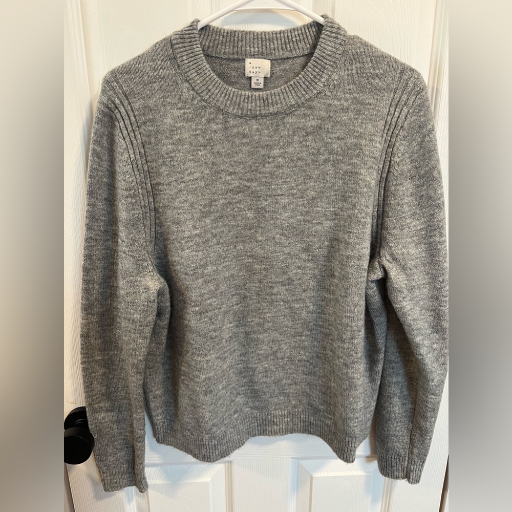 Target/A New Day Sweater, Size Medium